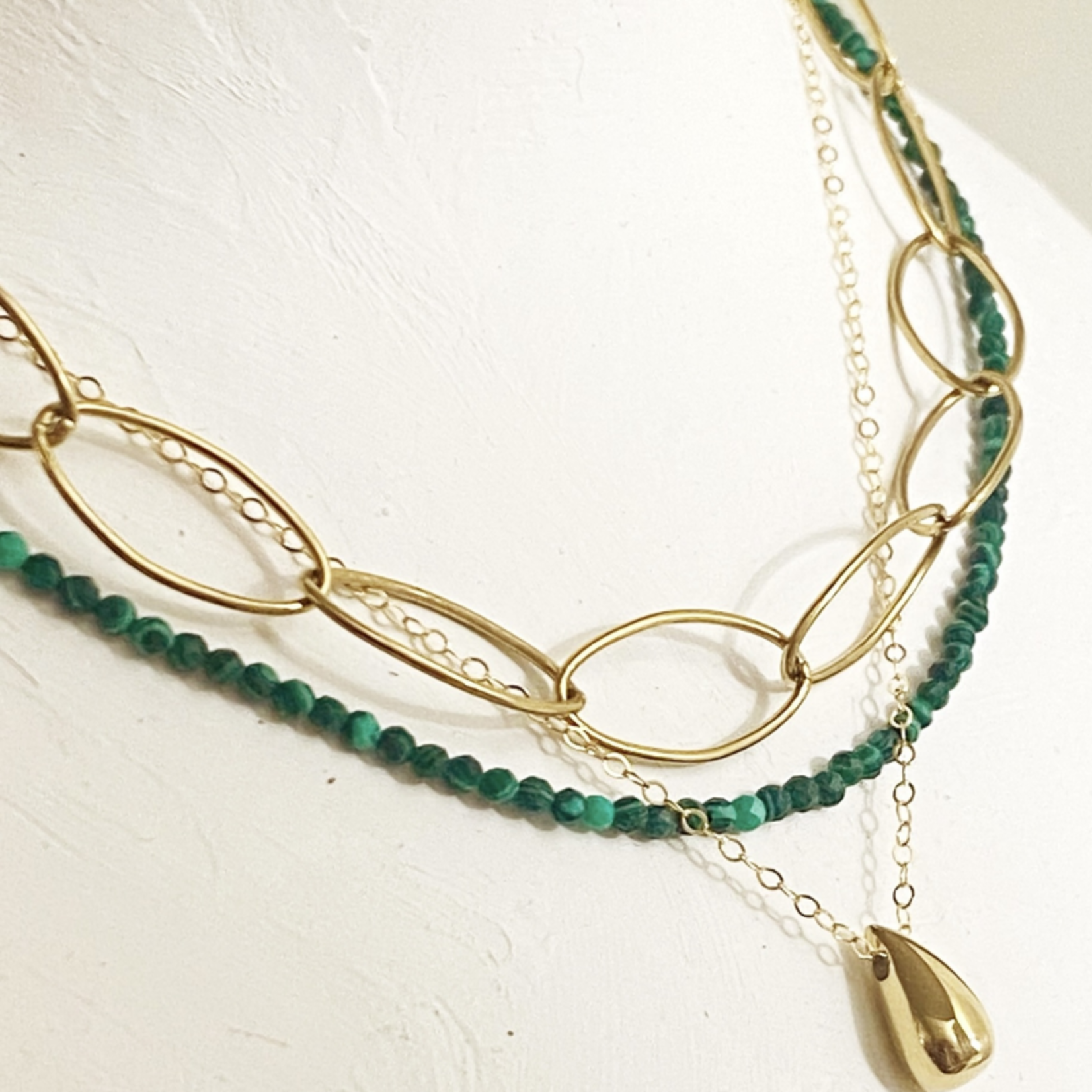 Korte ketting met grote ovale schakel