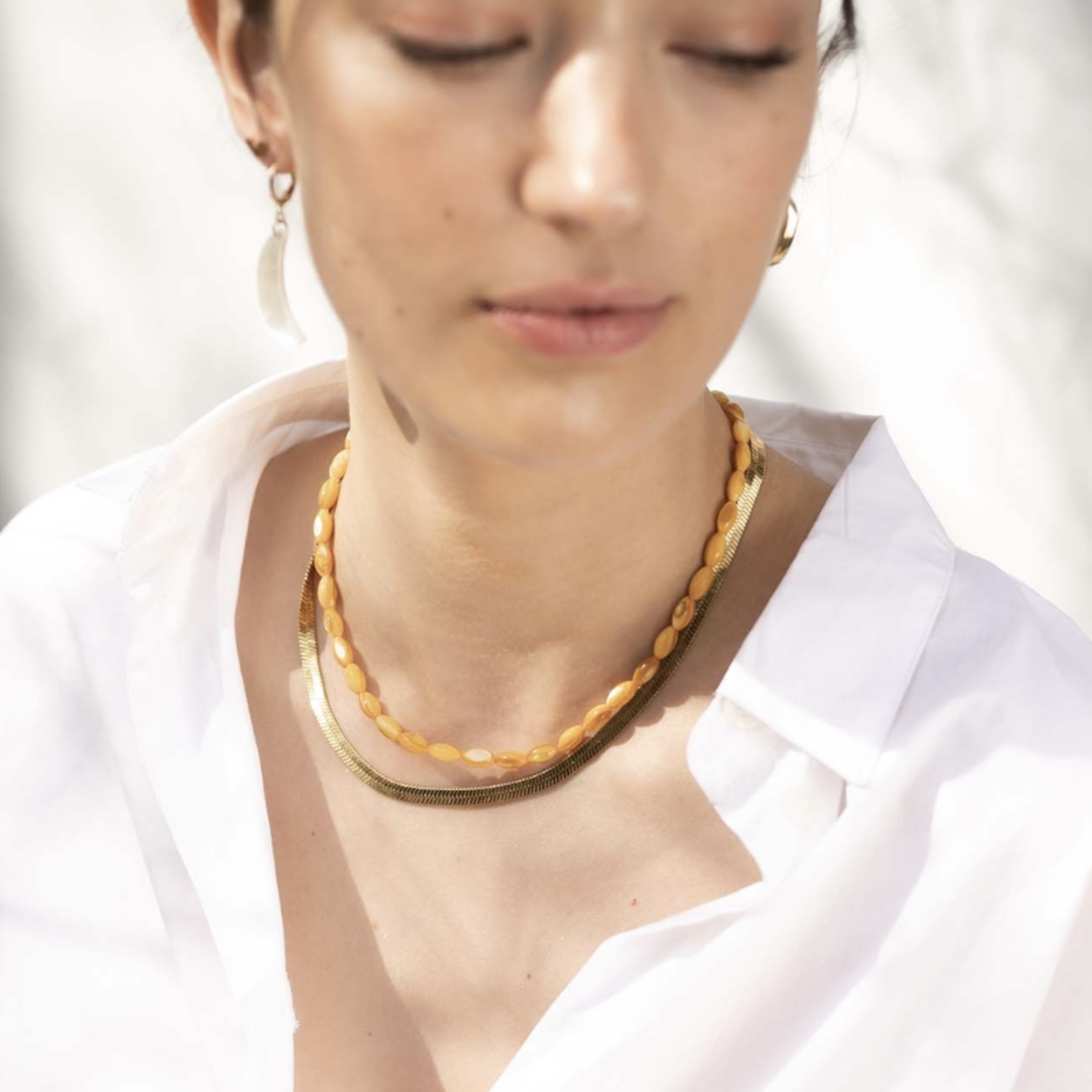 Schelpen ketting geel