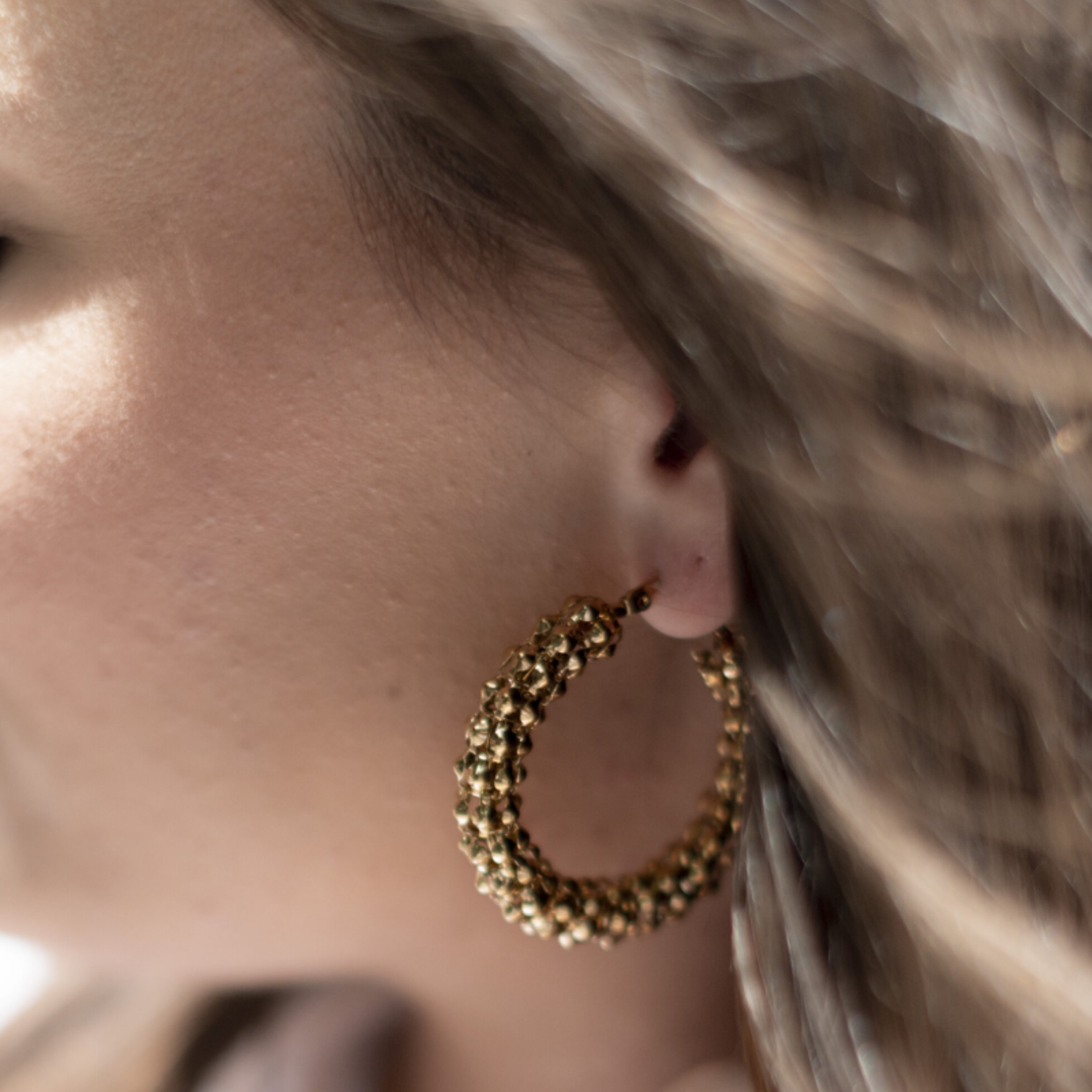 Vergulde oorringen geometrisch small (2.8cm)