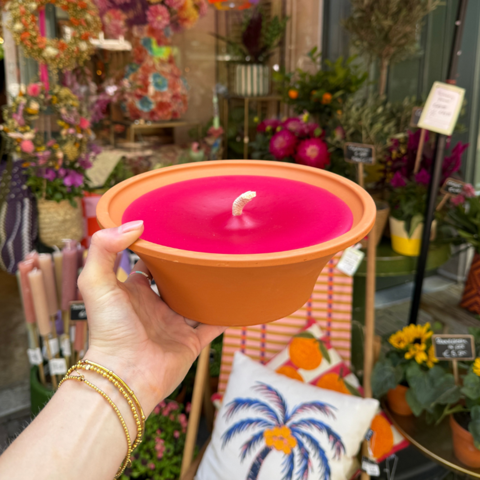 Buiten kaars - terracotta pot L - Fuschia