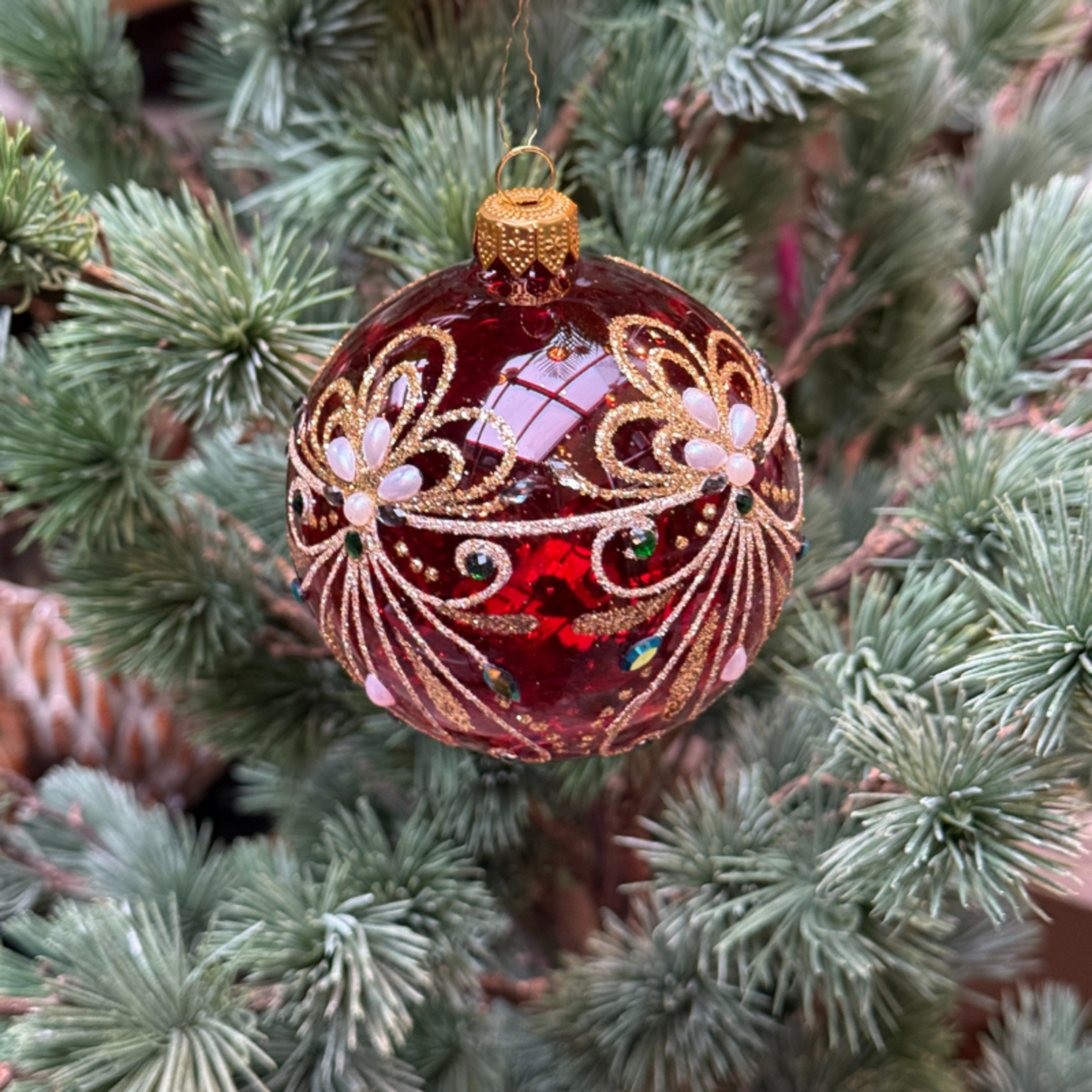Kerstbal - Emilia - Rood - Goud Glitter