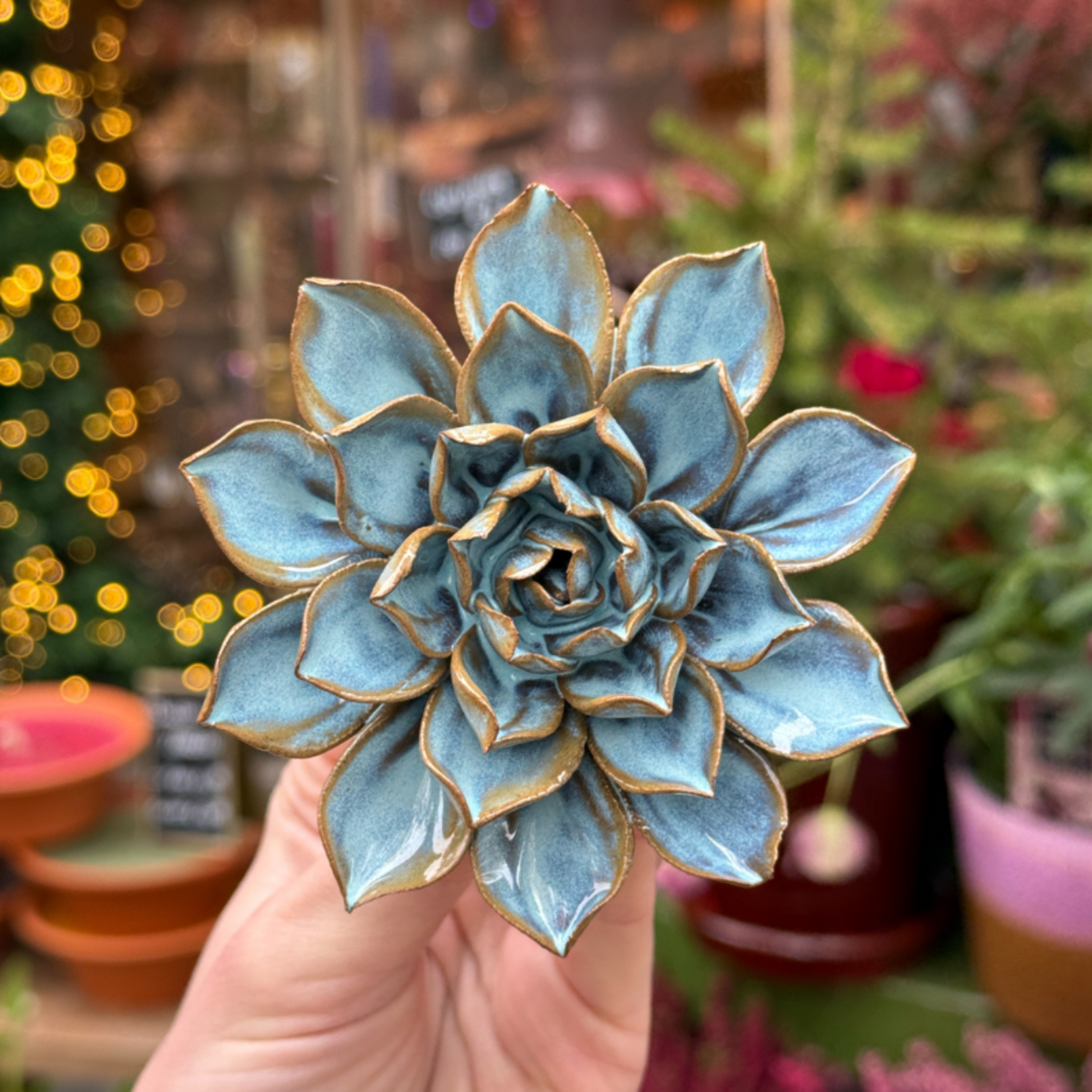 Keramieken bloem - Alpenaster - ijsblauw