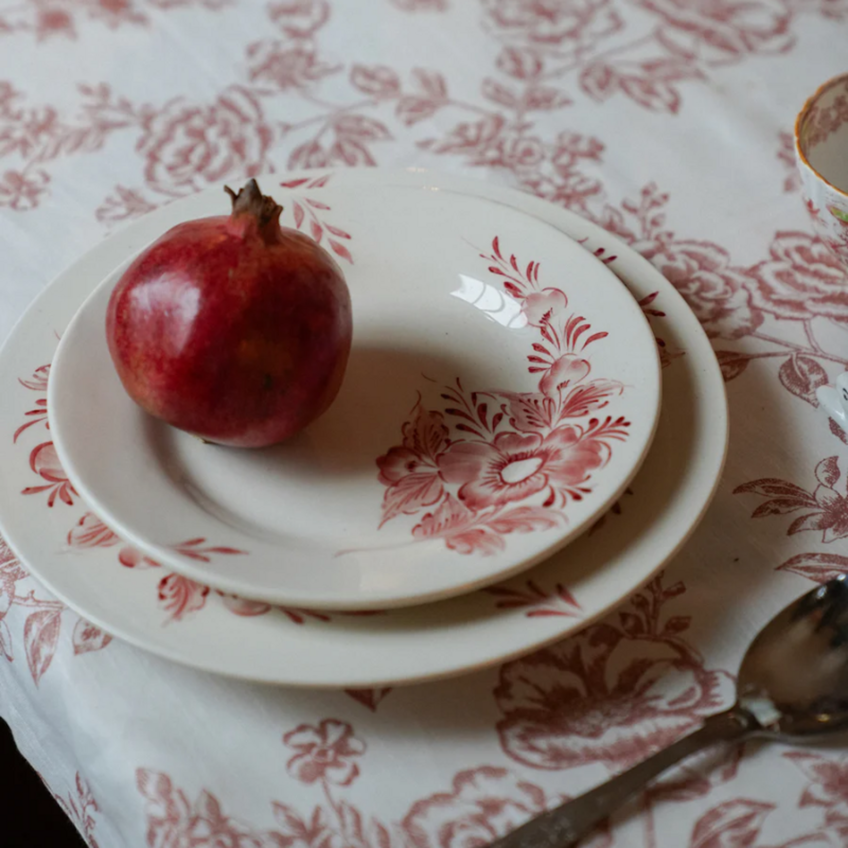 Anna+Nina Anna+Nina - Breakfast Plate - Whimsical Rose