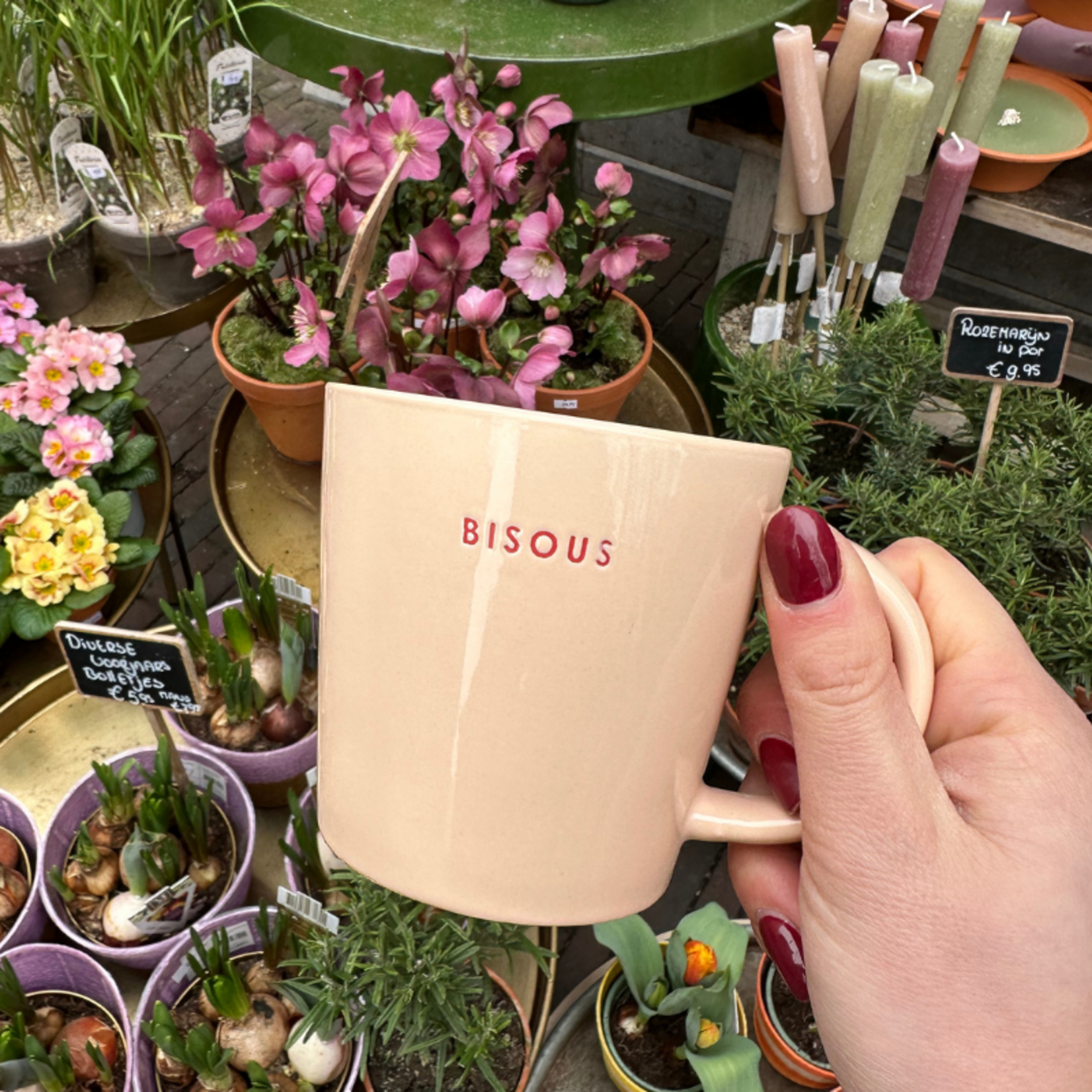 Vondels Tea mug - Bisous - Salmon