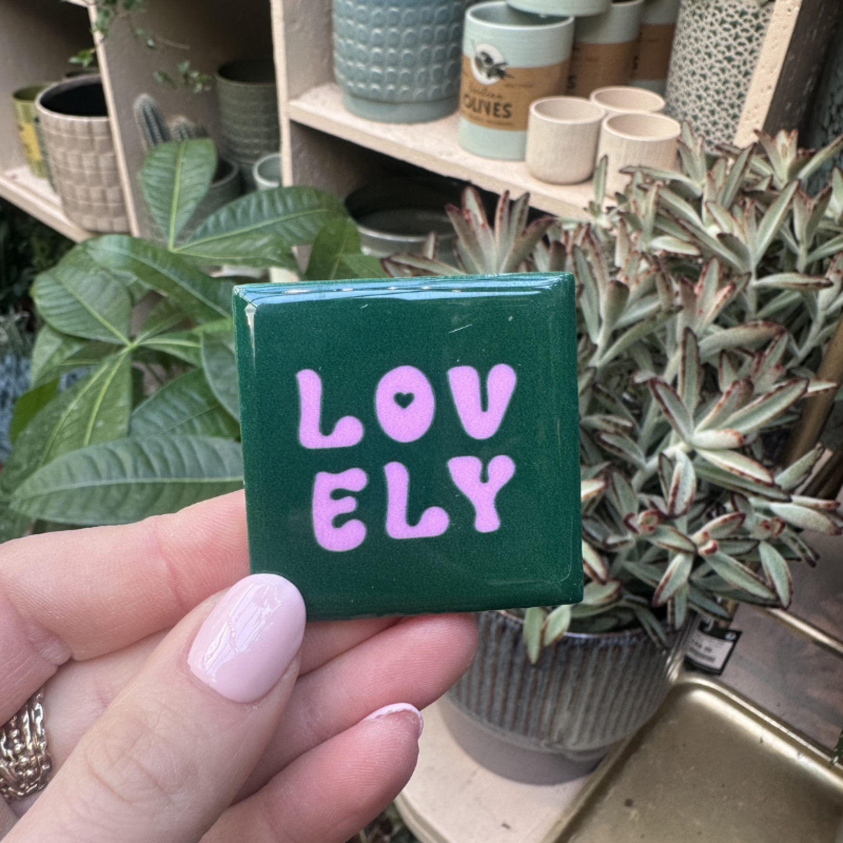 Magneettegeltje - Lovely