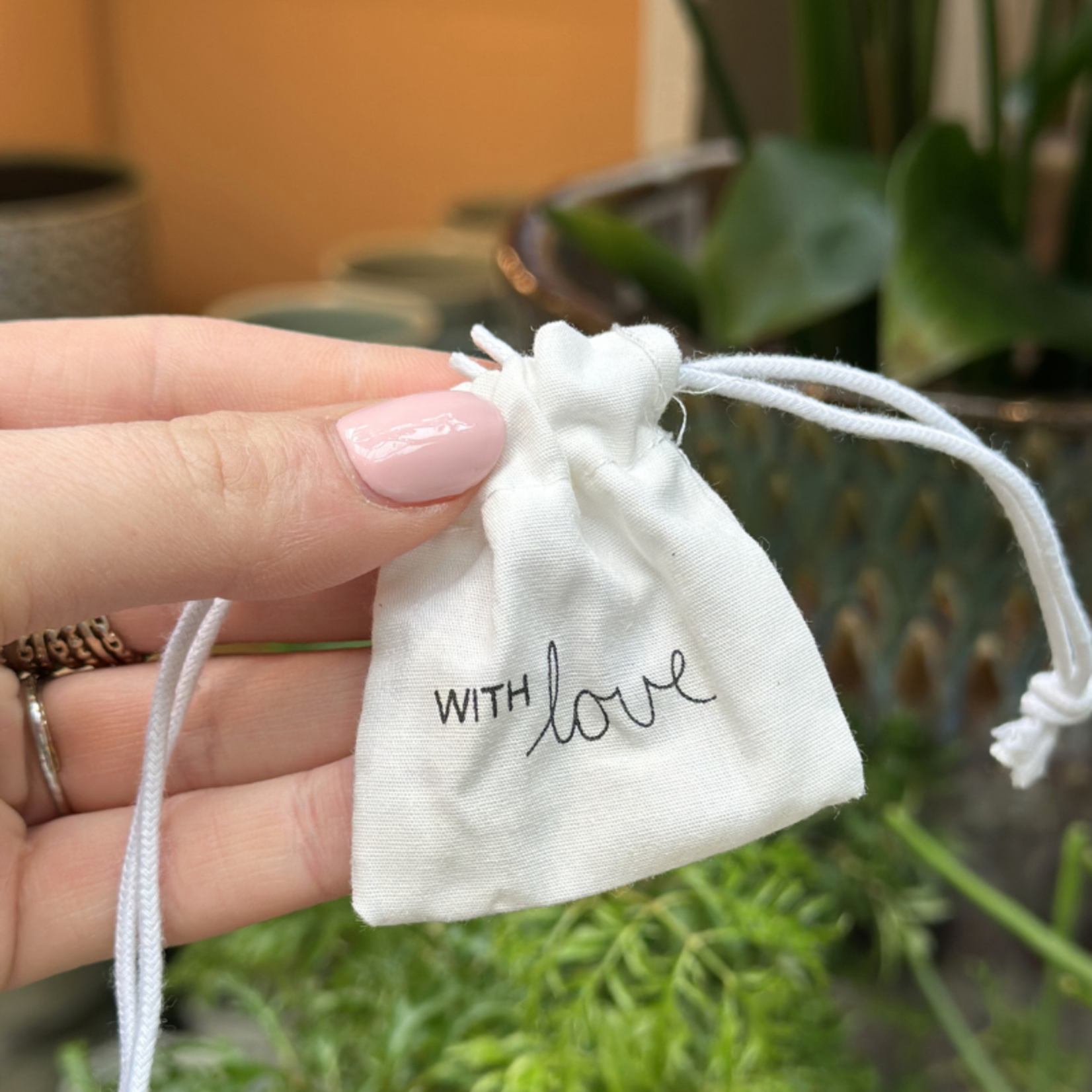 Hanger - Hart - With love