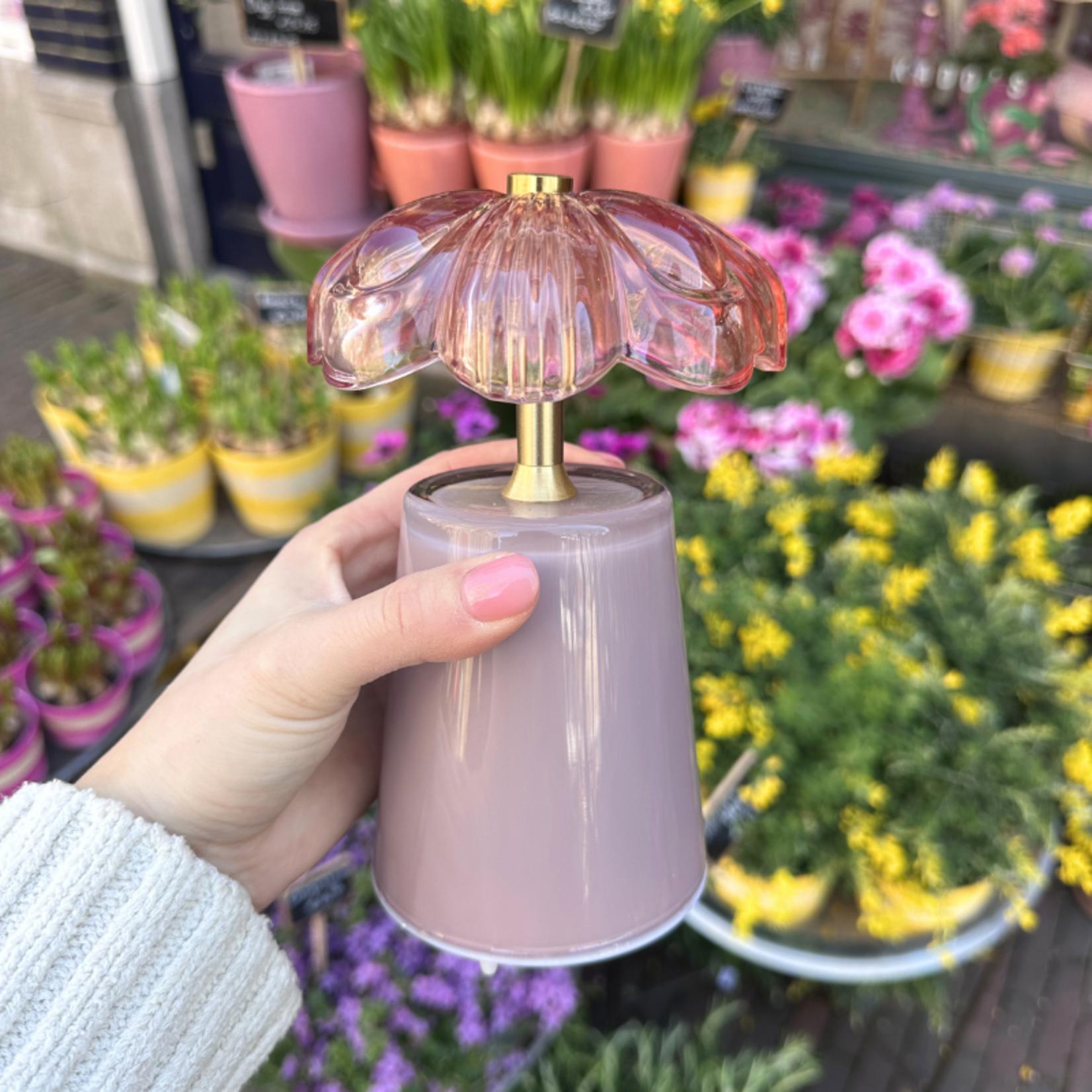 Lamp - Lily - Oudroze