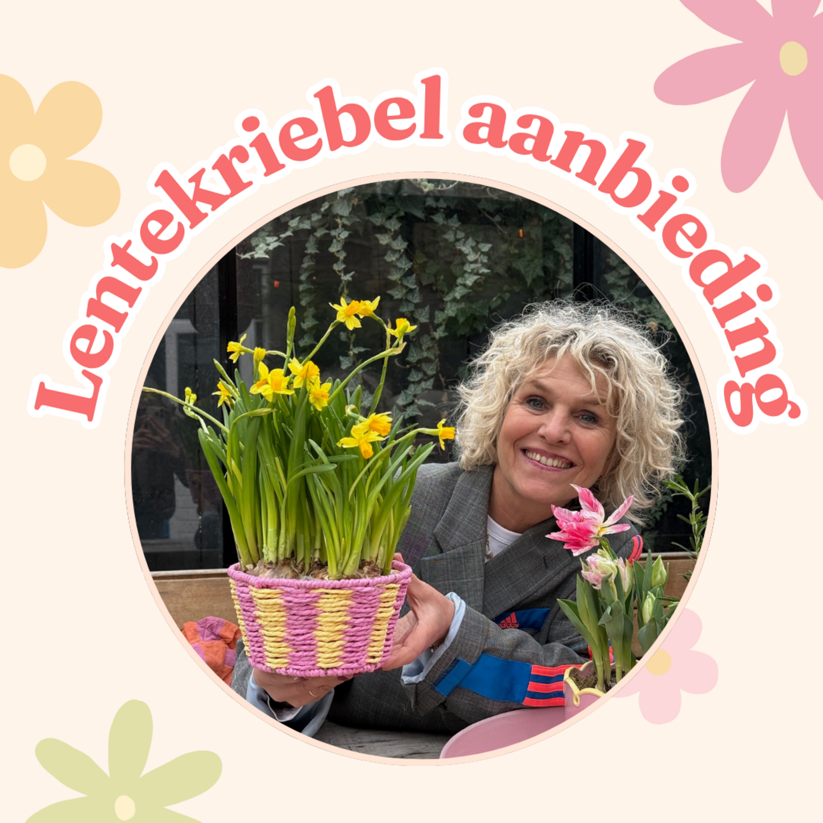 Lenteweek aanbieding - Kleurrijke mand met narcissen