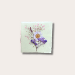 Droogbloemen tegel - mint - paarse bloem