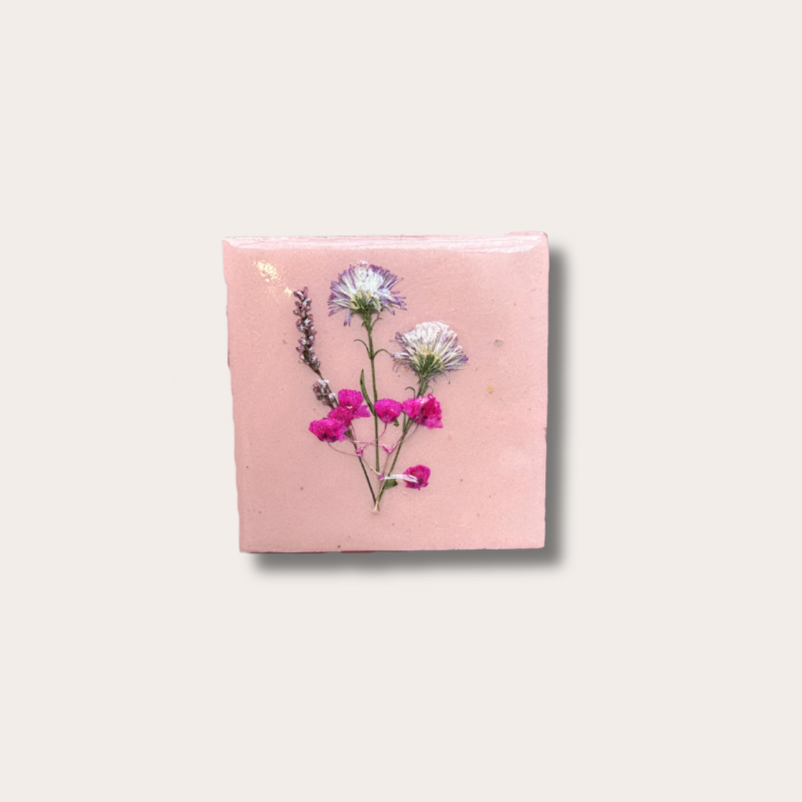 Droogbloemen tegel - oudroze - paarse bloem