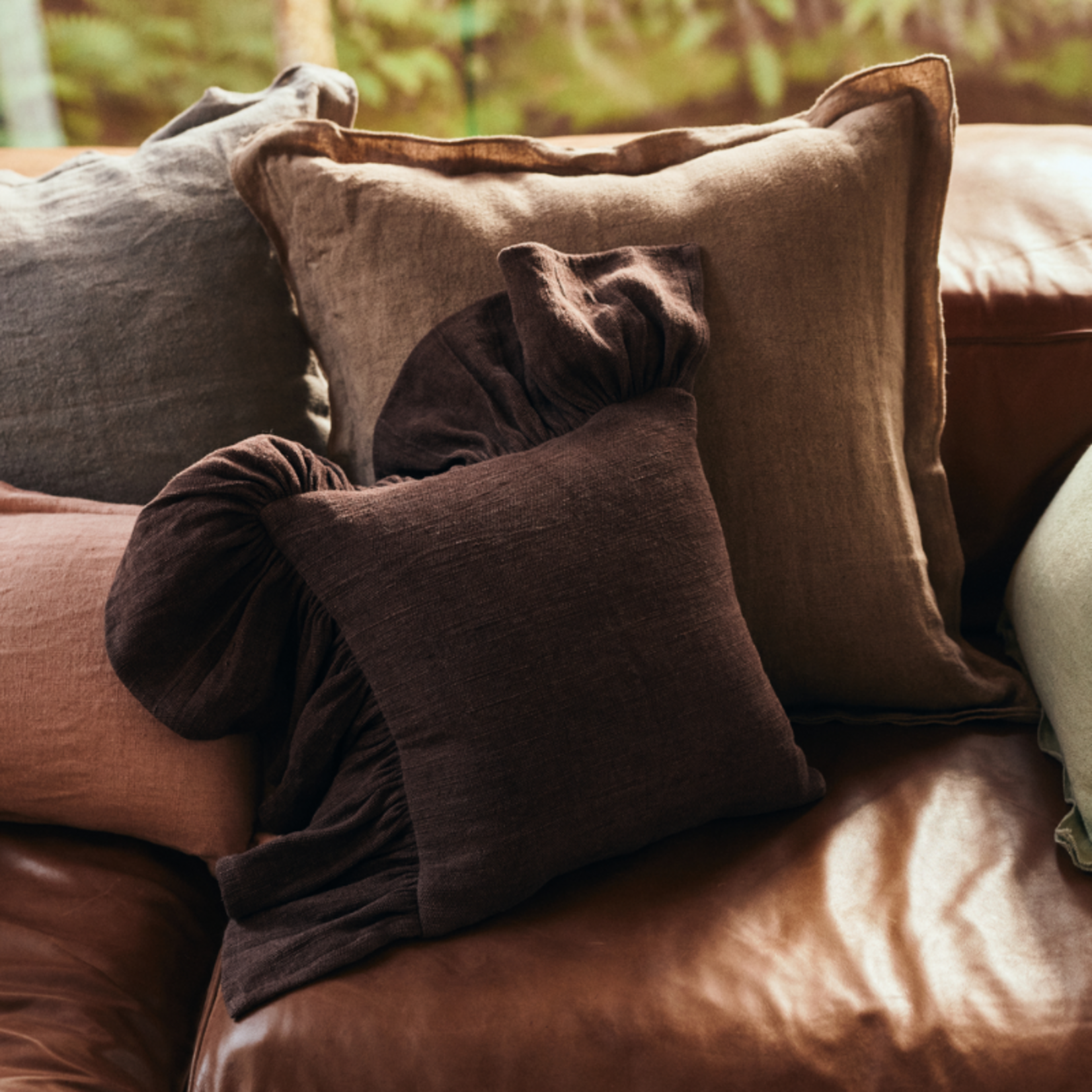 HKliving HKliving - Ruffle cushion - Chestnut
