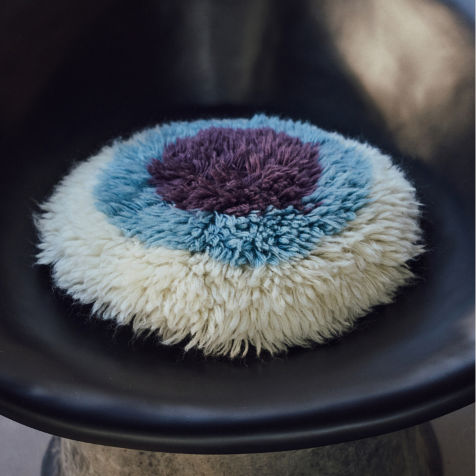 HKliving HKliving - Fluffy cushion - Eye catcher