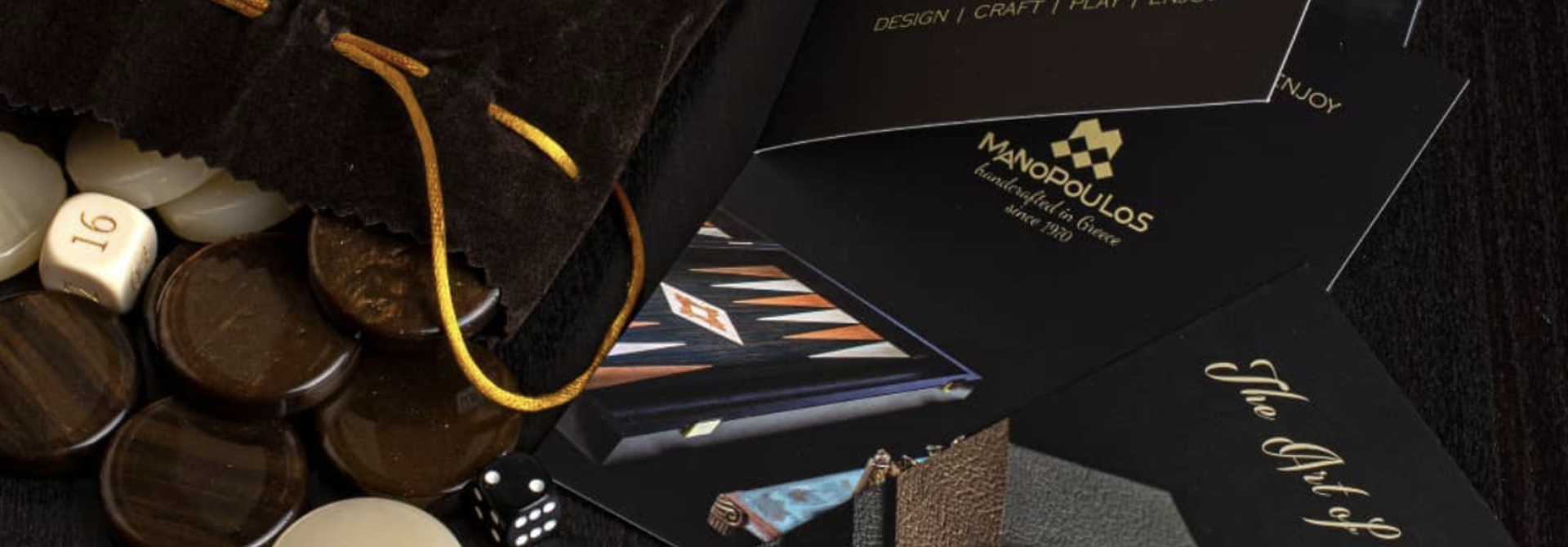 MANOPOULOS : Construire le passé en regardant le futur