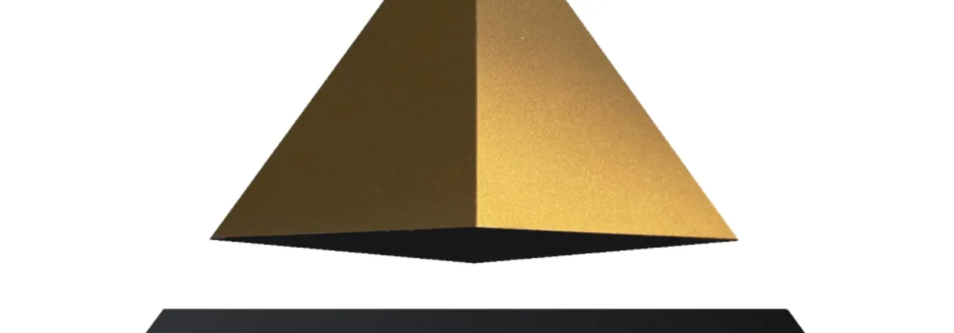 Levitating Pyramid Py Gold & Black
