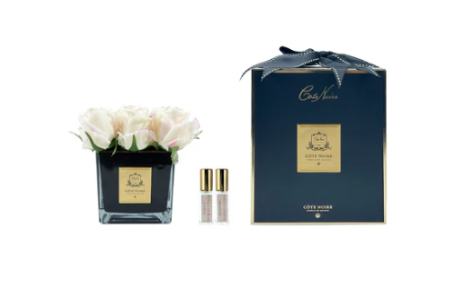 9 Roses Blush Bouquet Square Black Vase-3