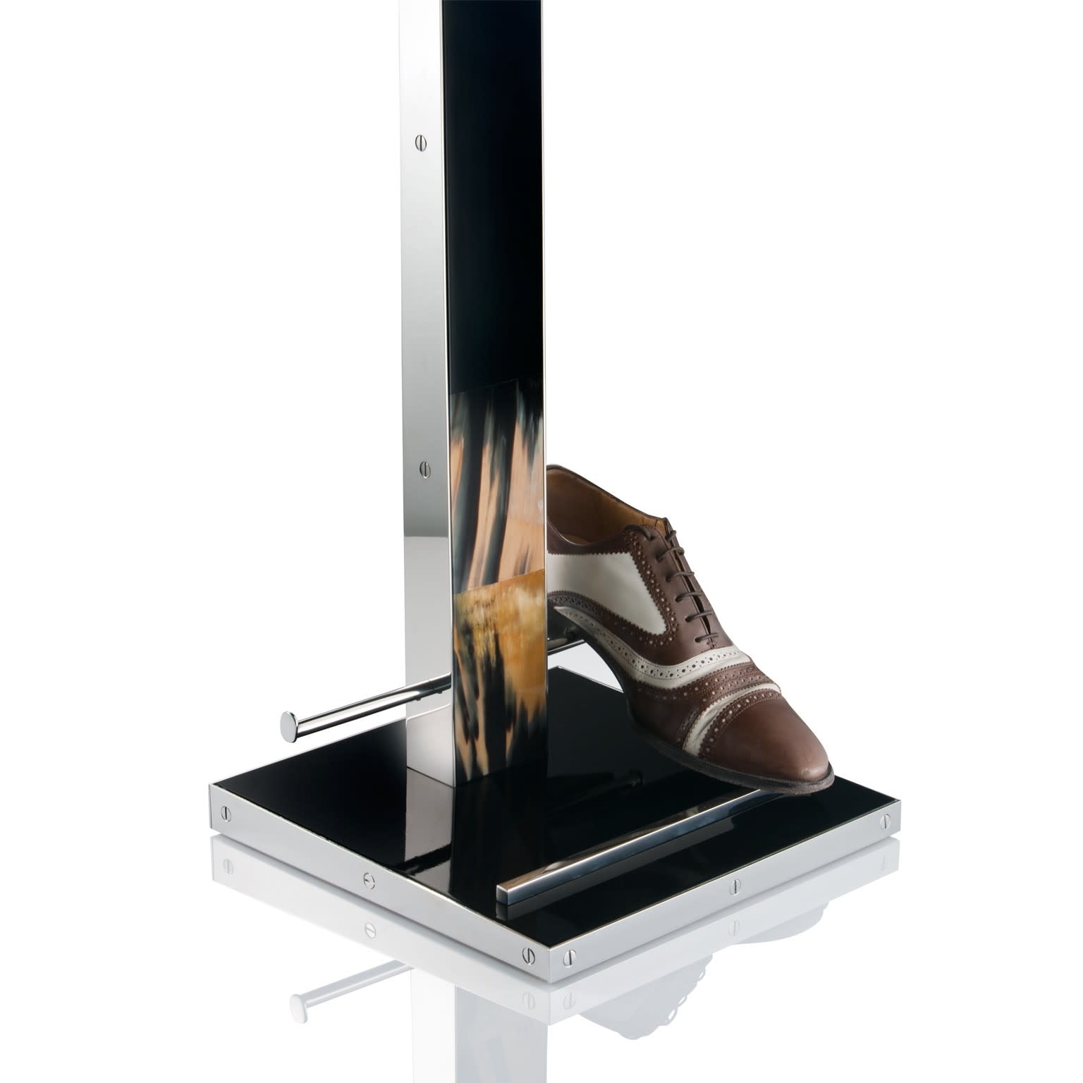 Valet Levanzo en Corne et Bois Laqué Noir-3