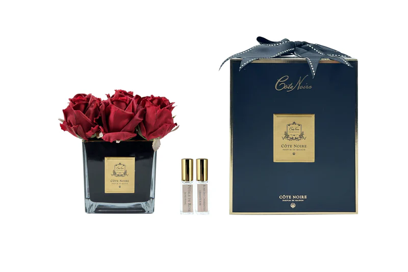 Carré 9 Roses - Red - Vase Black avec Ecusson Gold-2