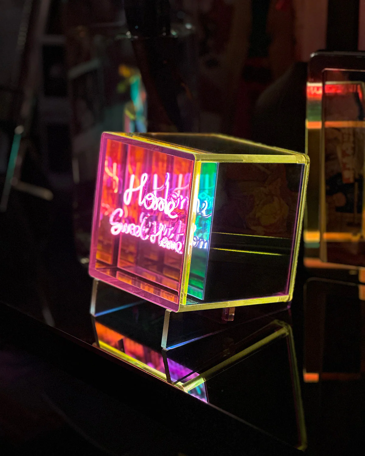 MITBOX - "Home Sweet Home" Lamp-3