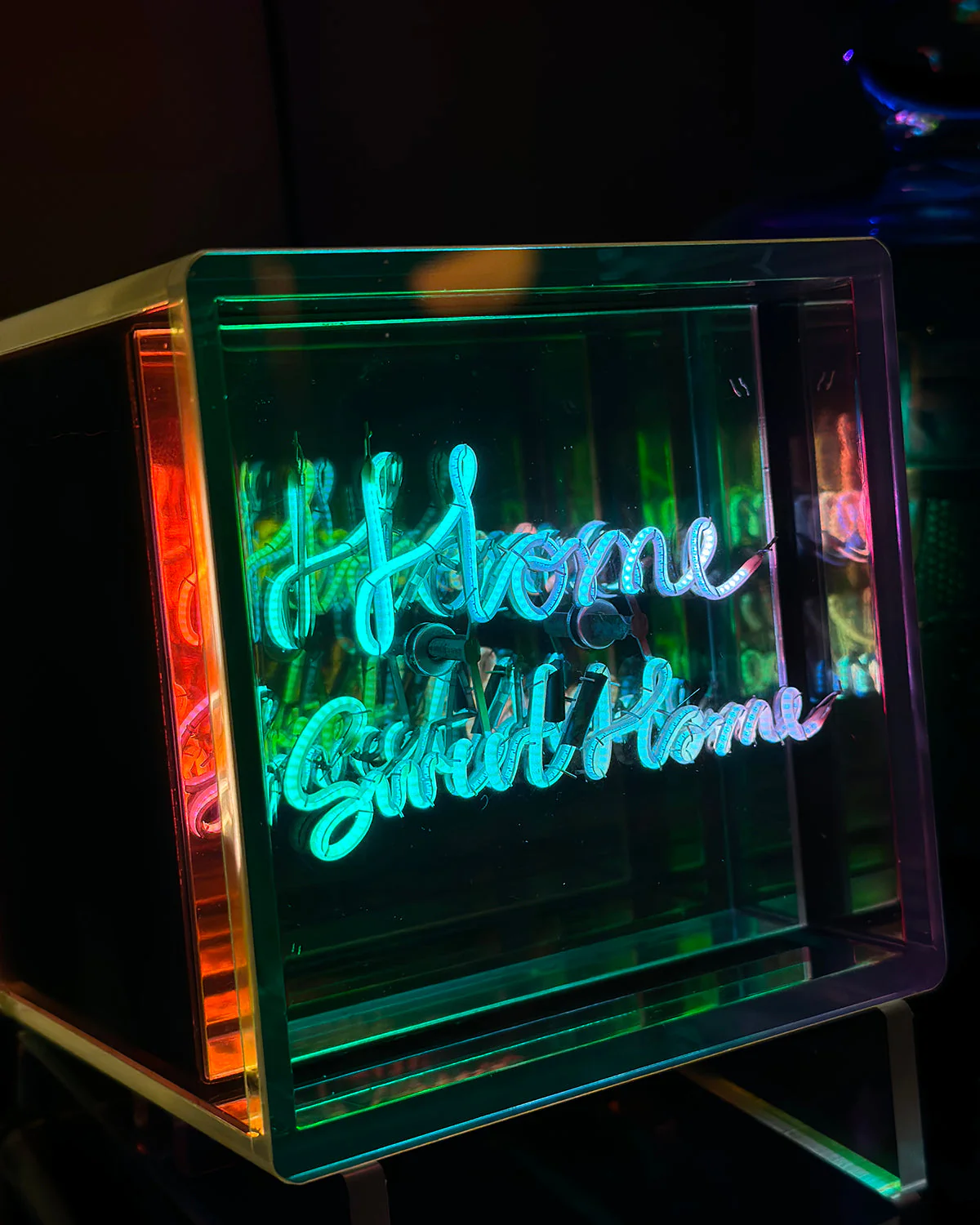 MITBOX - "Home Sweet Home" Lamp-5