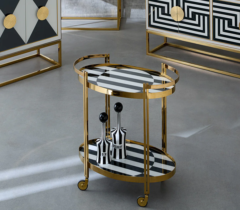 Trolley Op Art-3