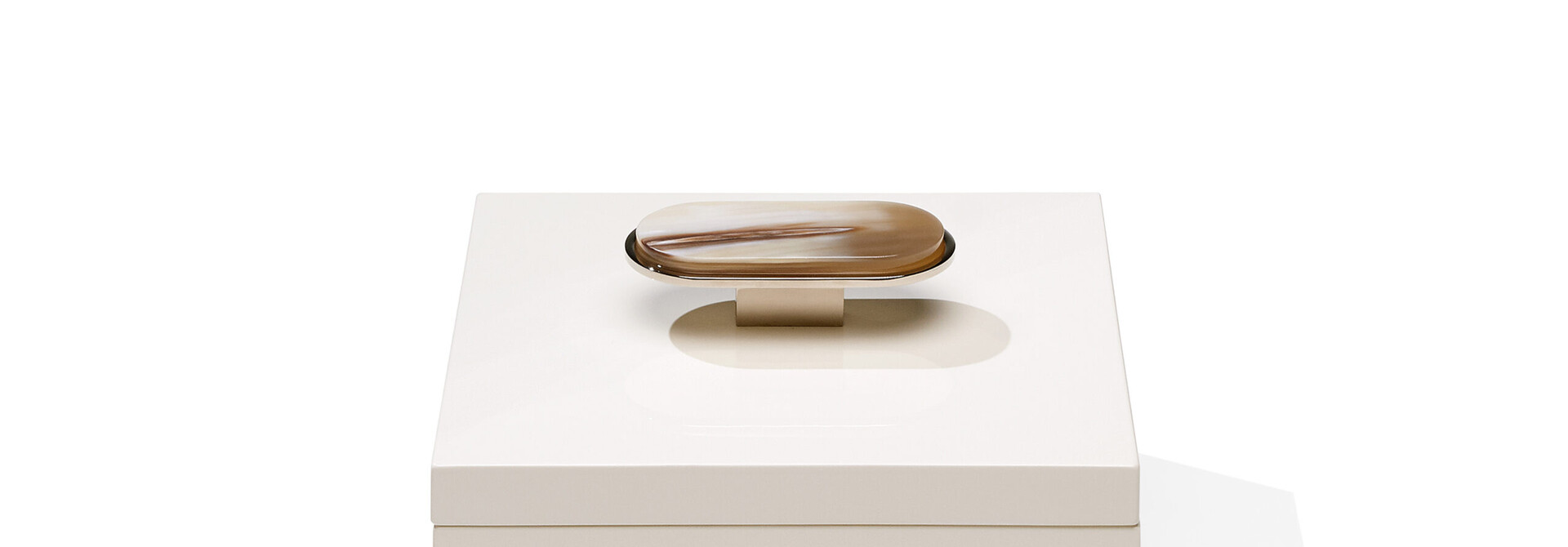 Boîte Priora Bois Laqué & Corne Ivoire 18cm