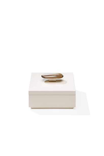 Priora Box Lacquered Wood & Ivory Horn 18cm