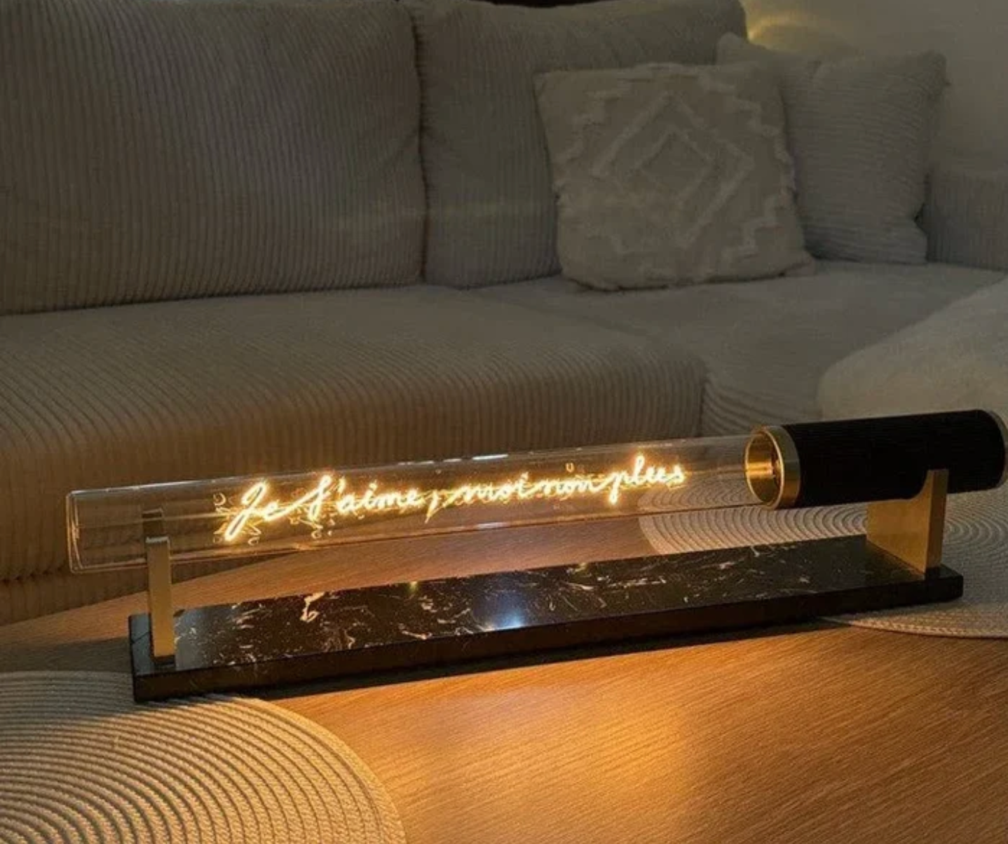 MITT - Ampoule Tube "Je T'aime, Moi Non Plus"-5