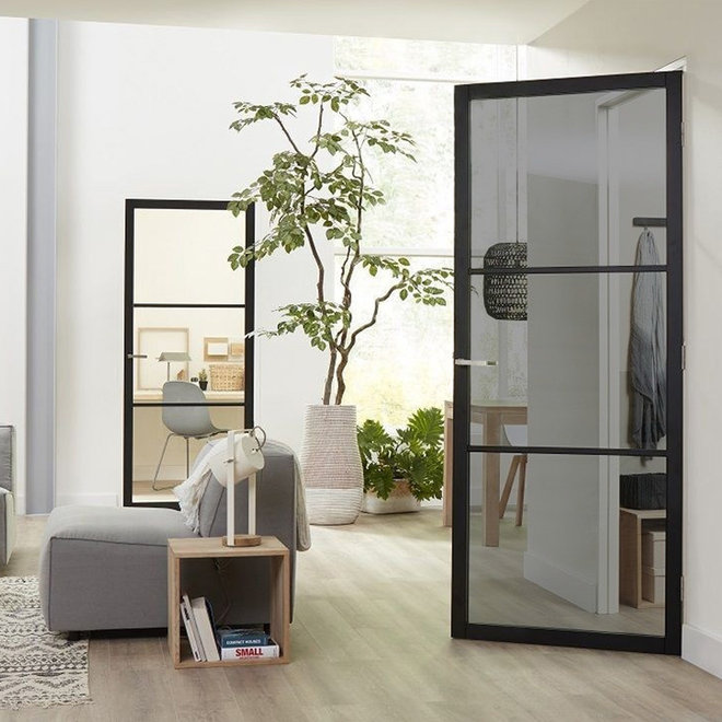 Austria Industriële staallook deur stomp zwart incl. getint glas