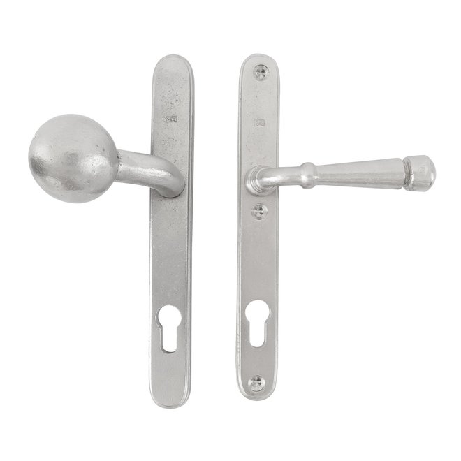 Dauby Veiligheidsbeslag klink ''Bol-vorm'' buitenzijde + type PH1830 binnenzijde 92mm per set