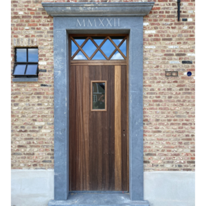 Belgisch hardstenen deuromlijsting model 13