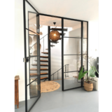 KempiQ Metaal Design stalen pui met scharnierdeur met roedes