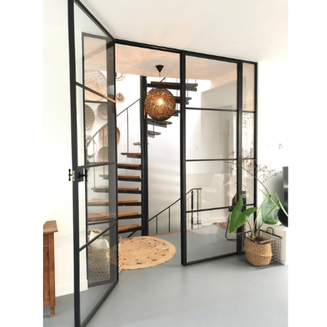 KempiQ Metaal Design stalen pui met scharnierdeur met roedes