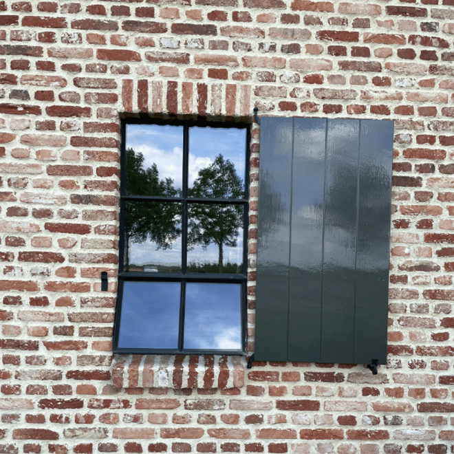 KempiQ Authentiek zwart stalen raam vast B55xH100 cm enkel glas