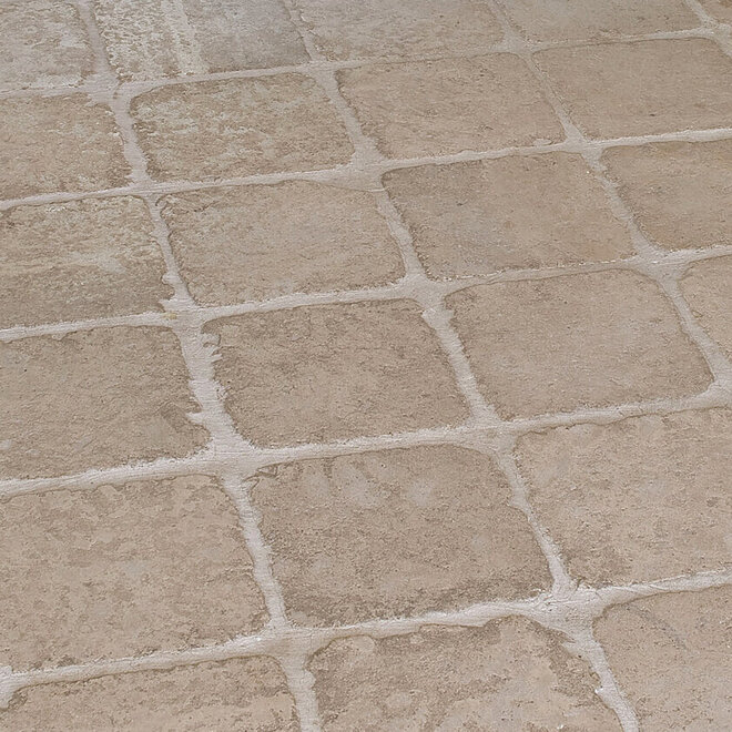 KempiQ Bourgondische dallen crème getrommeld 20 x 20 cm per m2