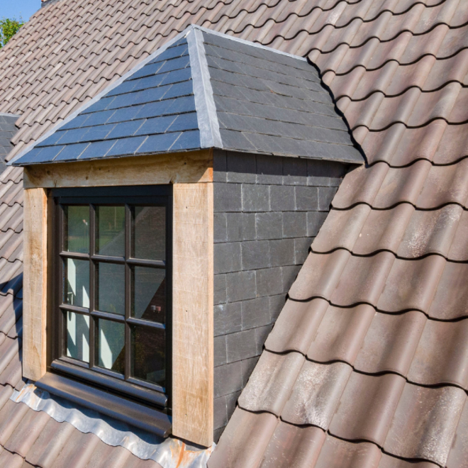 KempiQ Daklei natuursteen antraciet 350x200mm type 3