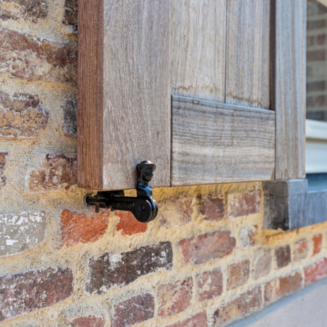 KempiQ Massief hardhouten paneel-louvre luik op maat type Vorselaar