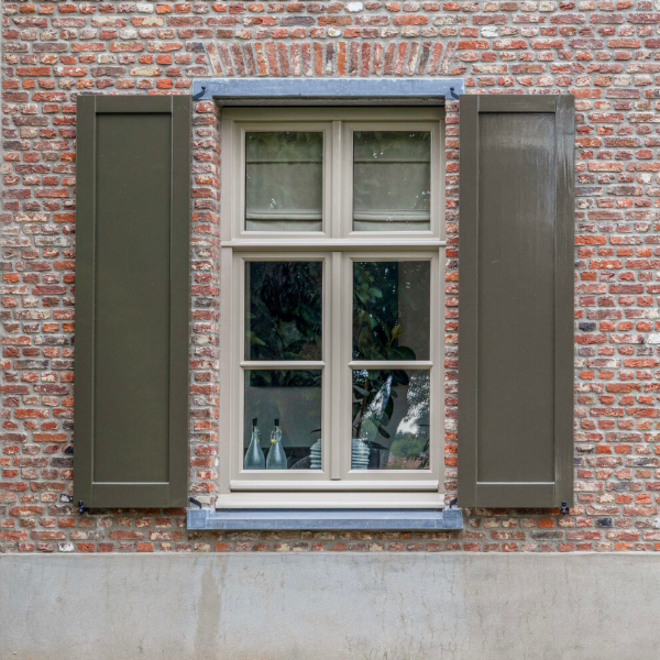 KempiQ Hardhouten paneelluik maatwerk type Brecht