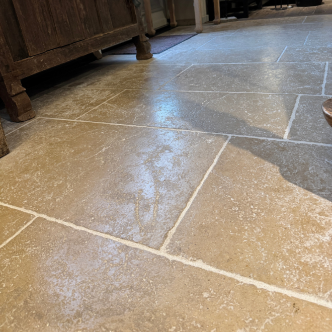 KempiQ Bourgondische dallen "Calcaire crème" geborsteld 40/50 cm breed per m2