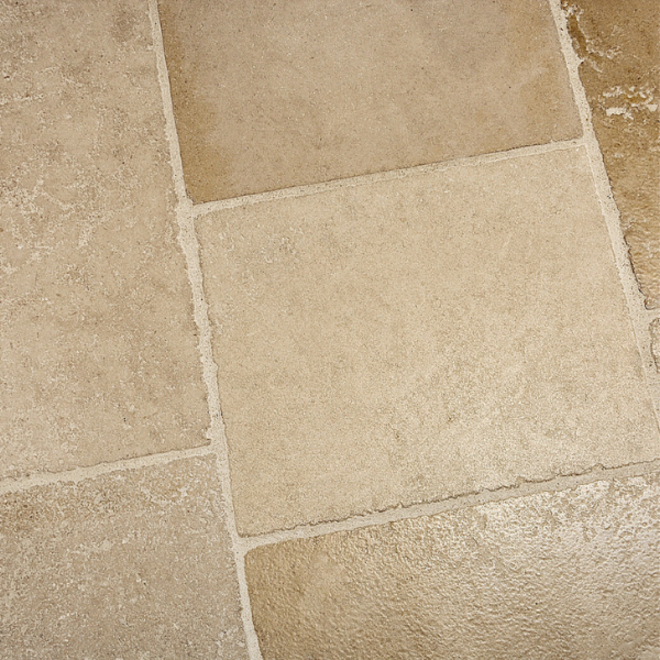 KempiQ Bourgondische dallen creme rustiek verouderd per m2