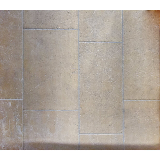 KempiQ Bourgondische dallen "Calcaire crème" geborsteld 40/50 cm breed per m2