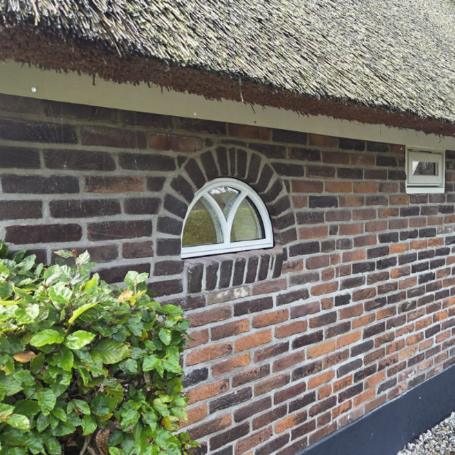 KempiQ Houten Stalraam Hoflicht op maat met HR++ glas