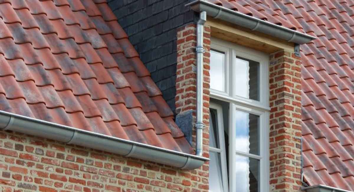 Dakpan details bij een Kempische woning: waar moet je op letten?