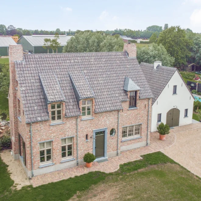 Welke soorten dakpannen zijn er? De complete gids voor landelijke woningen