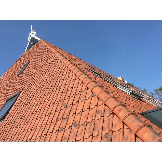 Wienerberger Keramische dakpan Wienerberger OH Klassiek vieilli rood gesmoord per stuk