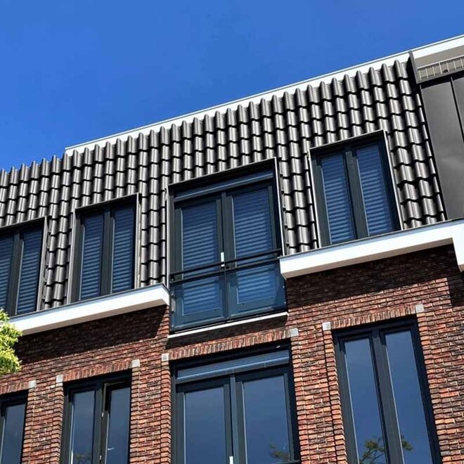 Wienerberger Keramische dakpan OVH Vario matzwart verglaasd per stuk