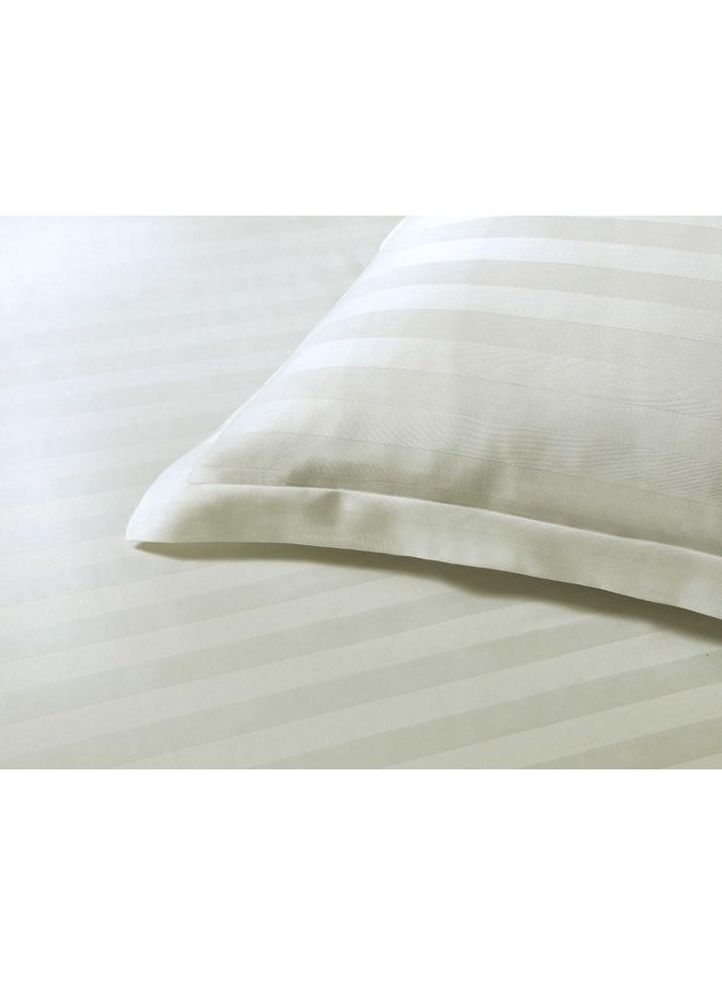 Papillon Dekbedovertrek Streep Ivoor - Katoensatijn