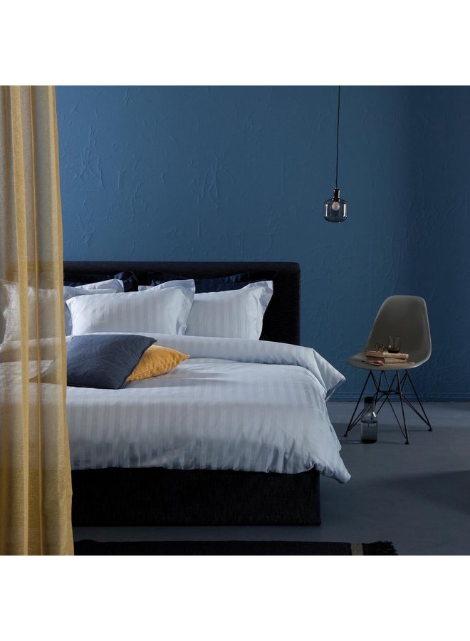 Damai Dekbedovertrek Linea Licht Blauw - Katoensatijn