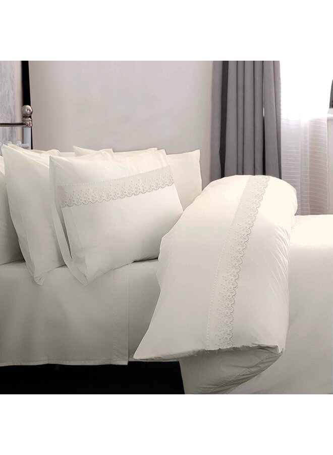 Romanette Dekbedovertrek Broderie Vienna Ivoor - Flanel