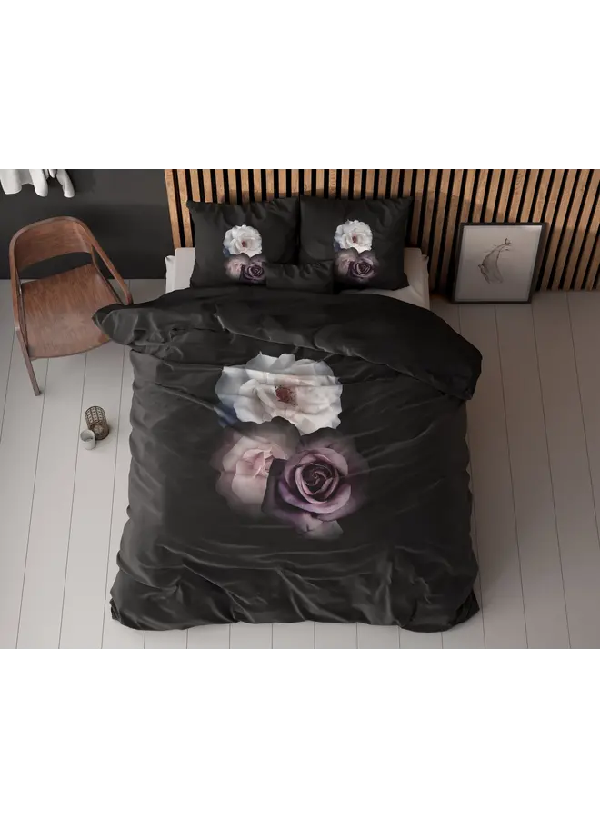 Sleeptime Dekbedovertrek Deep Flowers Zwart - Microvezel