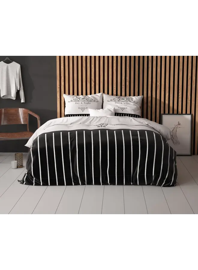 Sleeptime Dekbedovertrek Day And Night Zwart - Microvezel